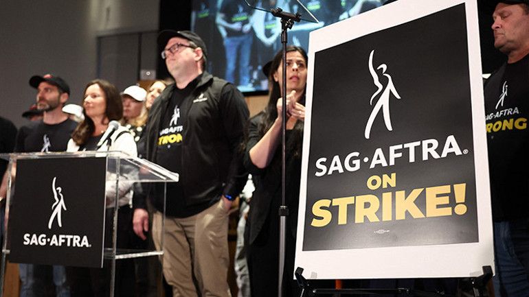 Hollywood kepenk kapattı 63 yıldır böylesi görülmemişti: Yıldız oyuncular Oppenheimer galasını terk edip greve katılmaya gitti