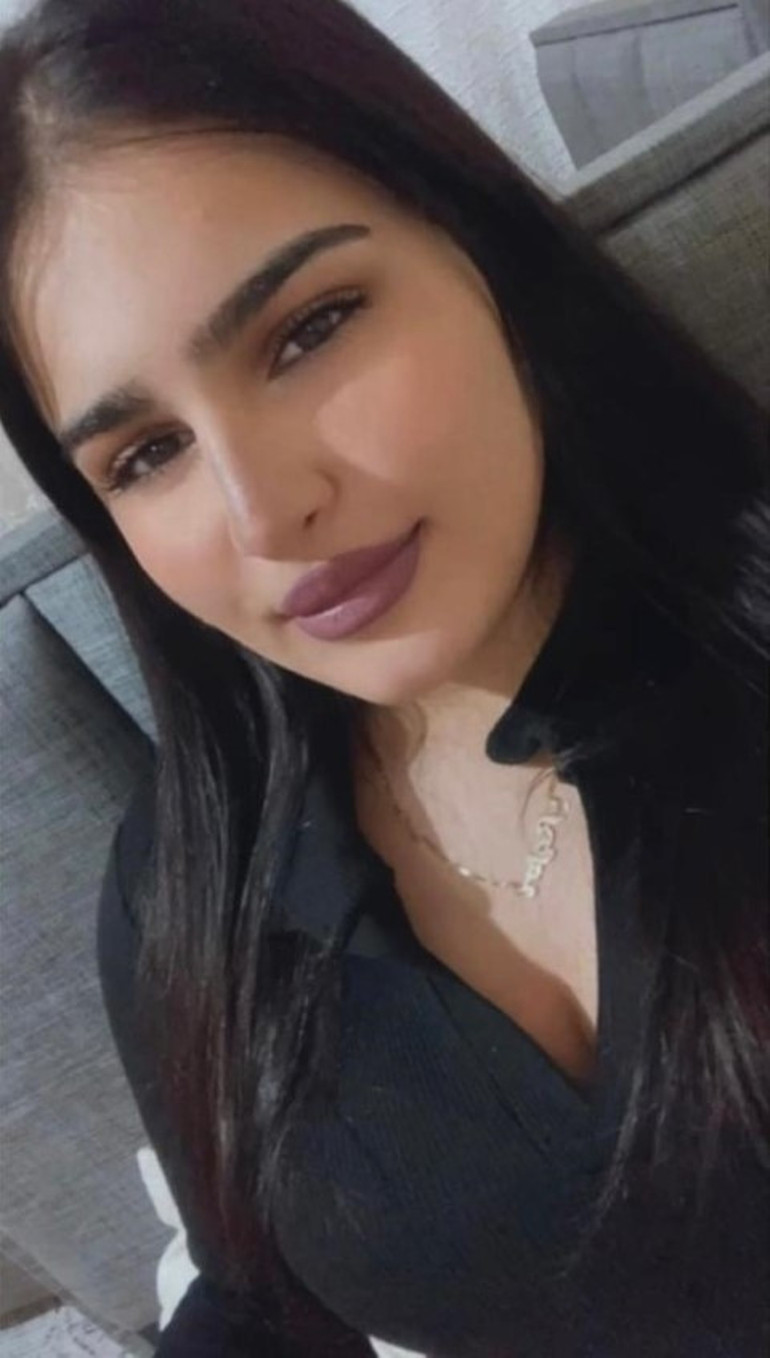 19 yaşındaki Rojin, mide küçültme ameliyatı sonrası hayatını kaybetti