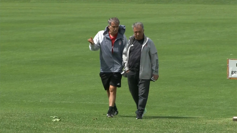 Beşiktaş Başkanı Ahmet Nur Çebiden taraftara transfer mesajı Rahat olsunlar...