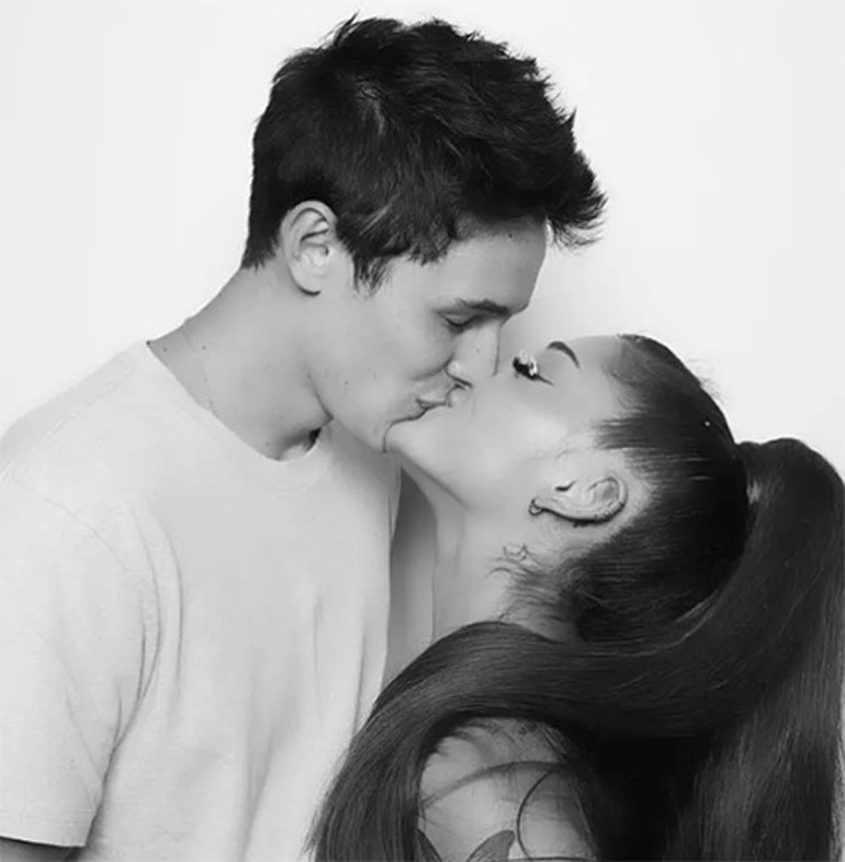 Büyük aşk iki yılda bitti: Kocası bekâr gibi yaşıyormuş