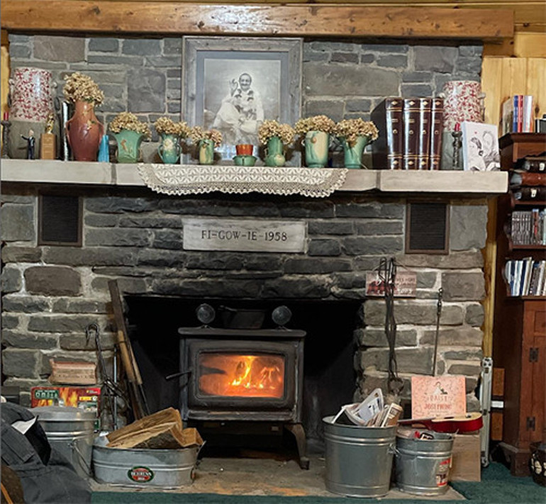 Eski çocuk yıldız, şimdi kulübede yaşıyor... Ne saçını boyuyor, ne makyaj yapıyor: Pis kokulu ve üzgün bir evdi, şimdi yuva oldu