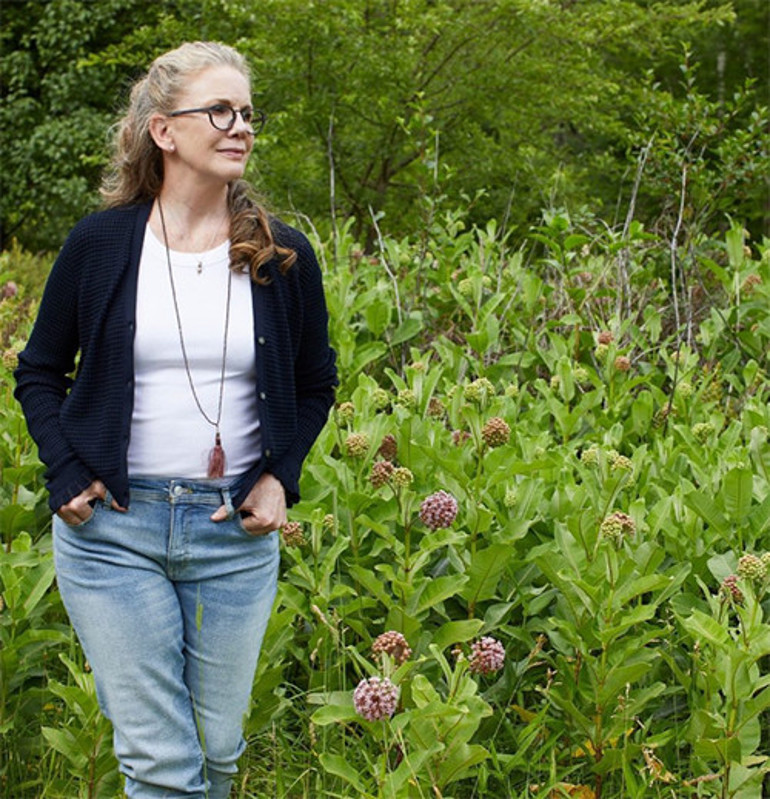 Eski çocuk yıldız, şimdi kulübede yaşıyor... Ne saçını boyuyor, ne makyaj yapıyor: Pis kokulu ve üzgün bir evdi, şimdi yuva oldu