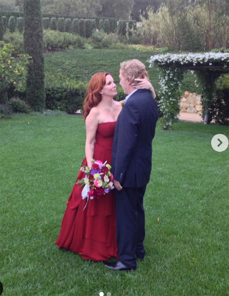 Eski çocuk yıldız, şimdi kulübede yaşıyor... Ne saçını boyuyor, ne makyaj yapıyor: Pis kokulu ve üzgün bir evdi, şimdi yuva oldu