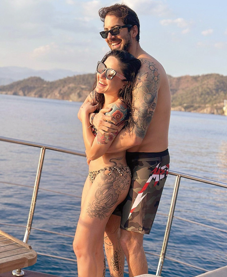 Tatil zamanı... Arkadaşlar buluştu