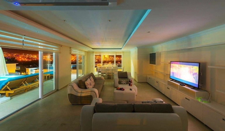 100 milyon liralık vize dolandırıcılığında 25 kişi tutuklandı... Depremzedeleri de tuzağa düşürmüşler