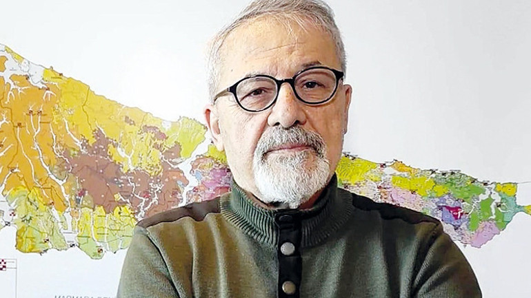 Depremzede tarih ayağa kalkıyor