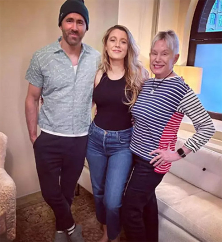 İki kişi fiyongunu çözmüştü: Entrikalı elbiseye kıyamadı, engelleri aşıp elleriyle düzeltti