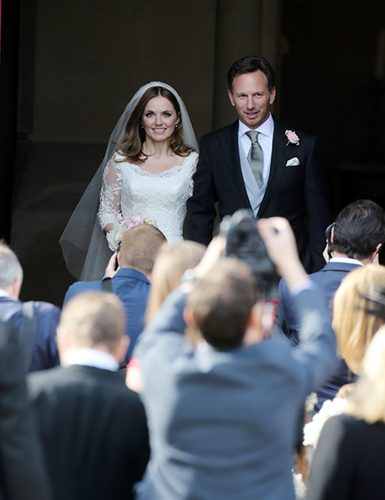 Üç kuruş parasıyla İstanbula çalışmaya gelmişti: Herkesi tek tek öptü, bana sadece elini uzattı