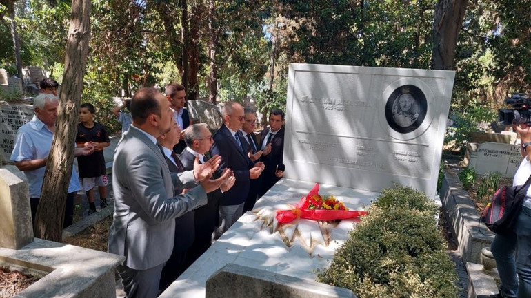 Galatasaray’ın kurucu başkanı Ali Sami Yen, kabri başında anıldı