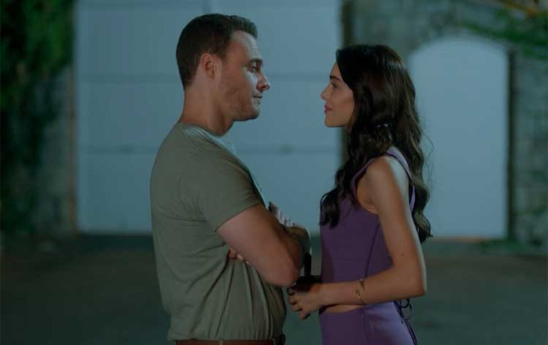 İlk kural: “gerçekten aşık olmamak…” Ateş ve Leyla’nın yakınlaştığı sahneler çok konuşulacak…