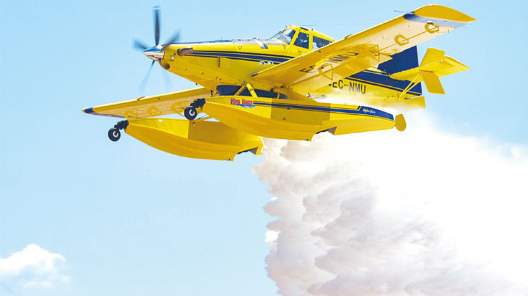 15 adet ‘Air Tractor’ orman yangınlarını önlemek için gece gündüz mücadele ediyor: Arılar vızır vızır çalışıyor