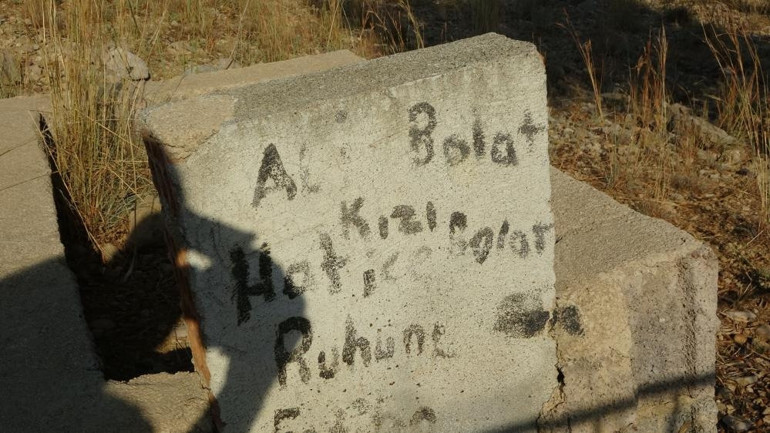 Bu mezarlığa sadece bebek ve çocuklar defnediliyor... Sebebi ise çok ilginç