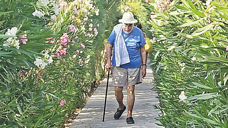 Gidin İftira çetesine satın filmlerinizi dizilerinizi