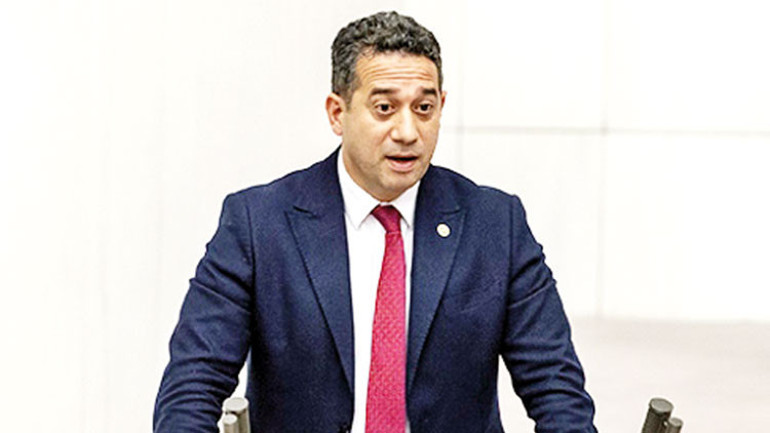 Gidin İftira çetesine satın filmlerinizi dizilerinizi