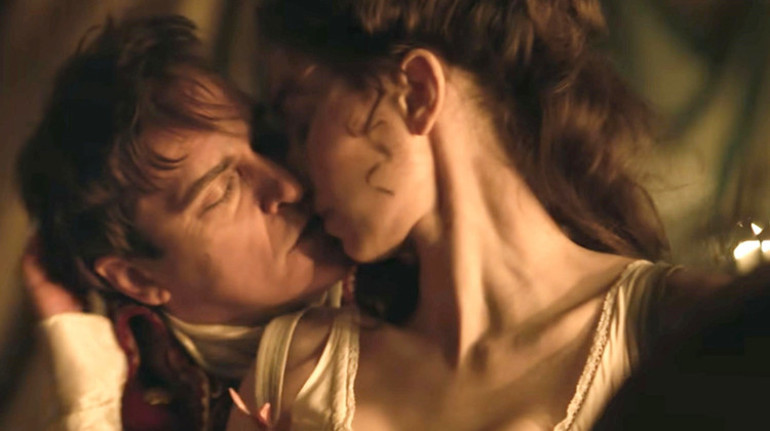 Beni ister öp ister döv demişti: Tokadı yüzünde patladı