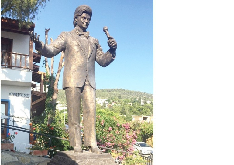 Gezgin - Dilek Yeğinsü & Kaan Yeğinsü Zamansız klasikleri ve yeni popülerleriyle Bodrum