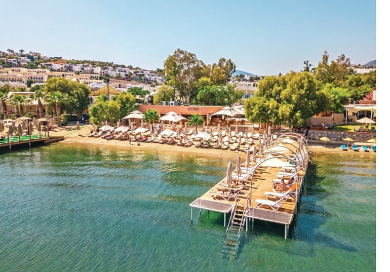 Gezgin - Dilek Yeğinsü & Kaan Yeğinsü Zamansız klasikleri ve yeni popülerleriyle Bodrum