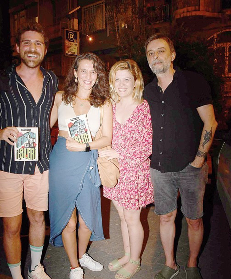 Bebek göründü... Ezgi Mola doğum için gün sayıyor