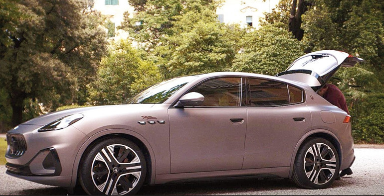 Bebek göründü... Ezgi Mola doğum için gün sayıyor