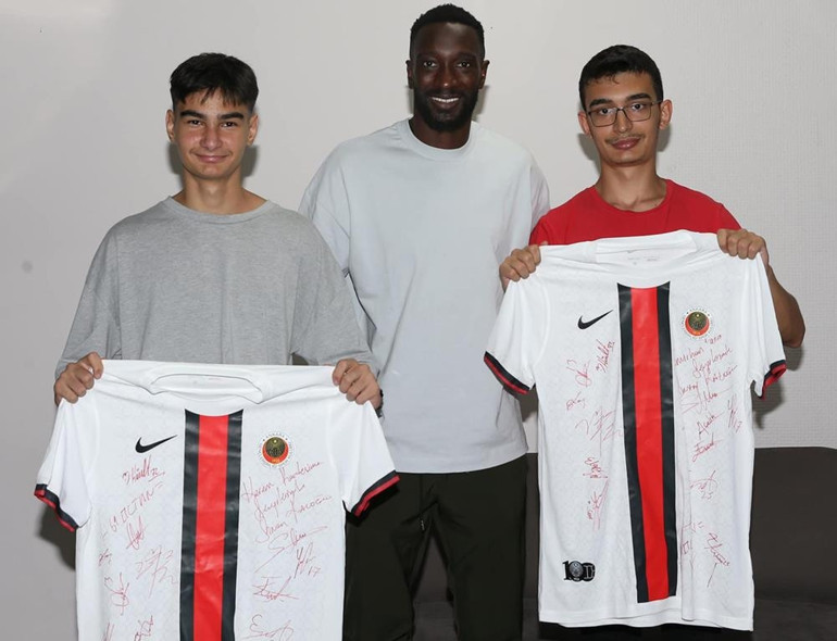 Kulübün bütçesi hedefi belirler