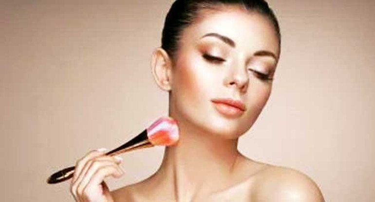 Kalıcı makyaj ve dikkat edilecek noktalar...Emsal DOĞAN yazdı