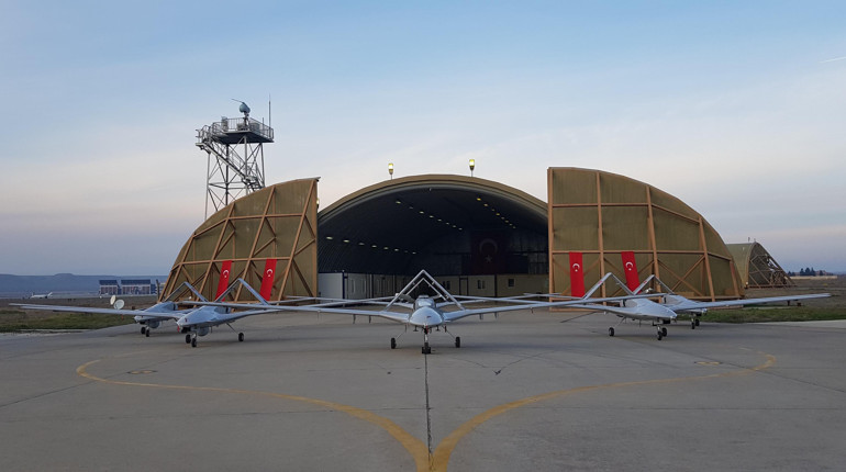 ABD basını yazdı... Türk İHAları rakiplerini gölgede bıraktı: TB2nin dramatik ve hızlı yükselişinin ortasında çekiciliğini kaybetti