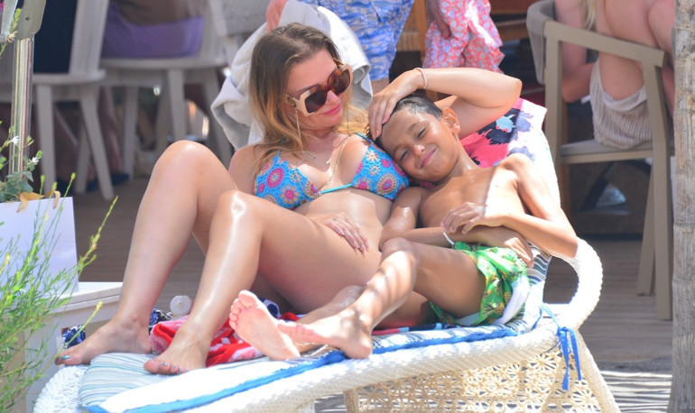 Bir dönemin yıldız ismi Bodrum’da aşka geldi