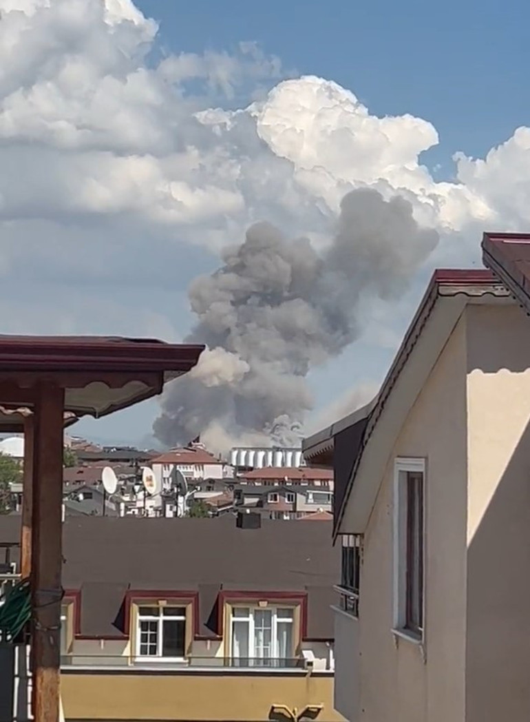 Son dakika... Kocaelide TMO silosunda patlama: 3ü ağır 12 yaralı