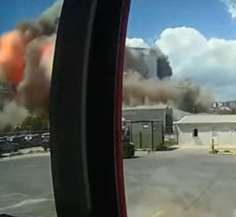 Son dakika... Kocaelide TMO silosunda patlama: 3ü ağır 12 yaralı