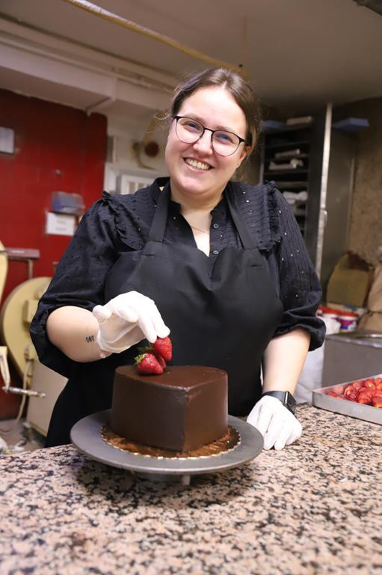 Kuşaktan Kuşağa Ankara Hikâyeleri: Ruşen Pastaneleri