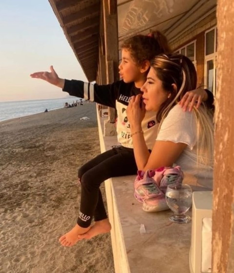 6 ay sonra acı haber Rönesans Rezidansta yaşayan anne ve kızının mezar yeri bulundu