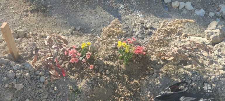 6 ay sonra acı haber Rönesans Rezidansta yaşayan anne ve kızının mezar yeri bulundu
