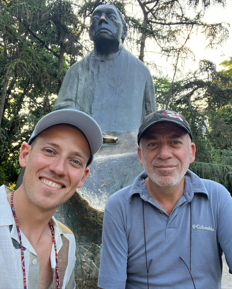 Almanyada evlenip Türkiyeye dönmüştü... Ünlü oyuncu oğlunun mürüvvetini gördü