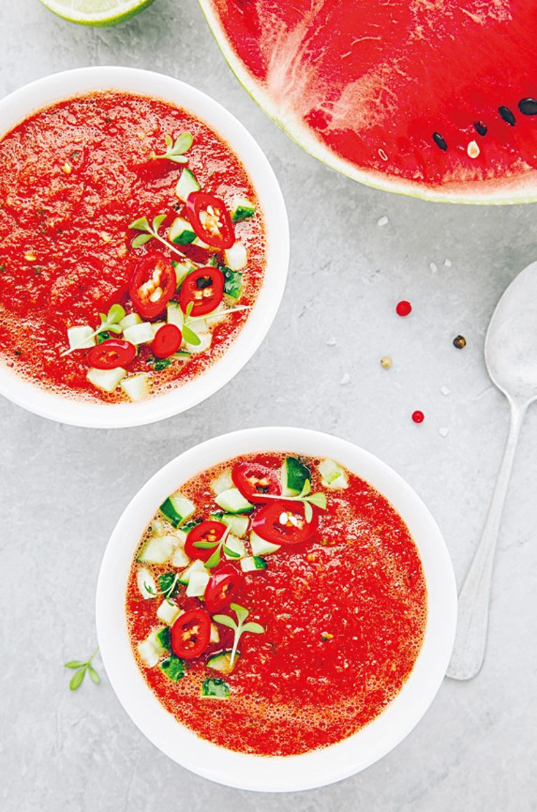 Salataya, limonataya, gazpacho’ya...