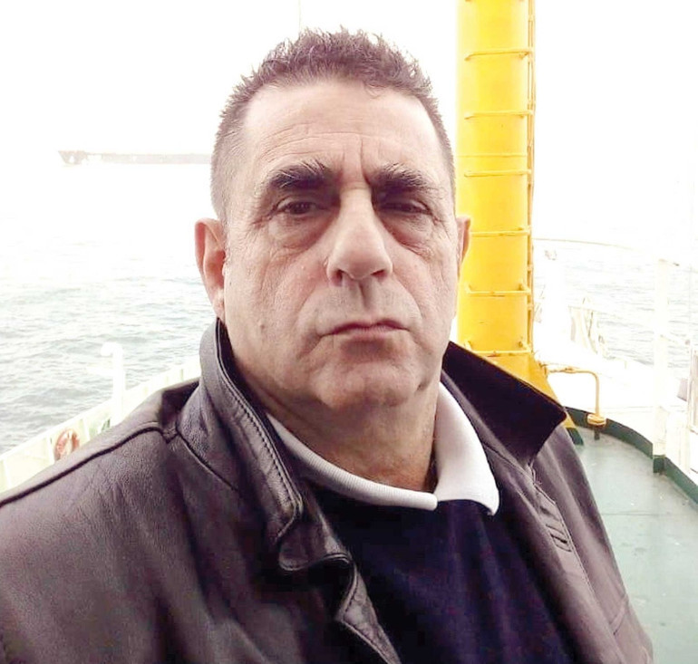 Ermeni cemaatinde kavga sürüyor