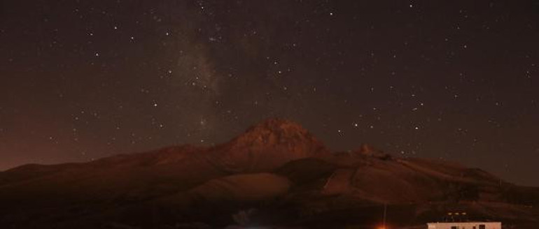 Bursada meteor yağmuru için binlerce kişi bir araya geldi