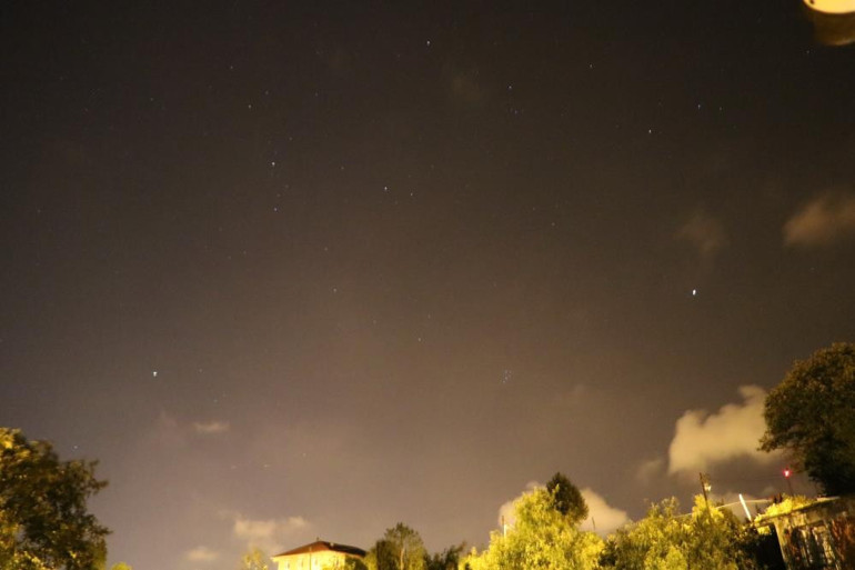 Bursada meteor yağmuru için binlerce kişi bir araya geldi