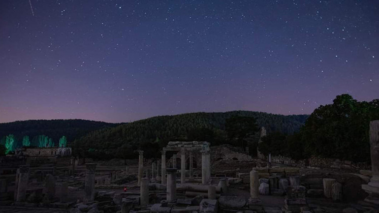 Antik kentte, perseid meteor yağmuru gözlendi