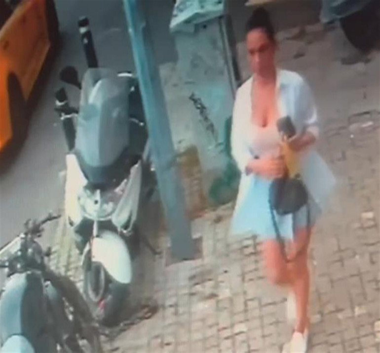 Kadıköyde dehşet: Fatma Duygu Özkan hayatını kaybetti Korkunç iddia: Korkuluklara tutunurken itti