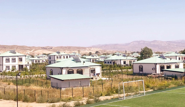 Hürriyet gerilimin tırmandığı Laçin Koridorunda... Kaçakçılığa geçit verilmiyor