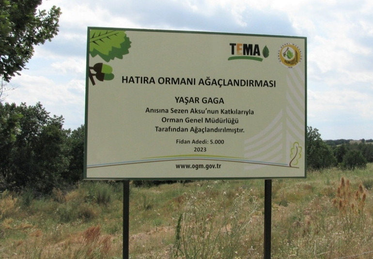 Sezen Aksu dostlarını hatıra ormanlarıyla yaşatıyor