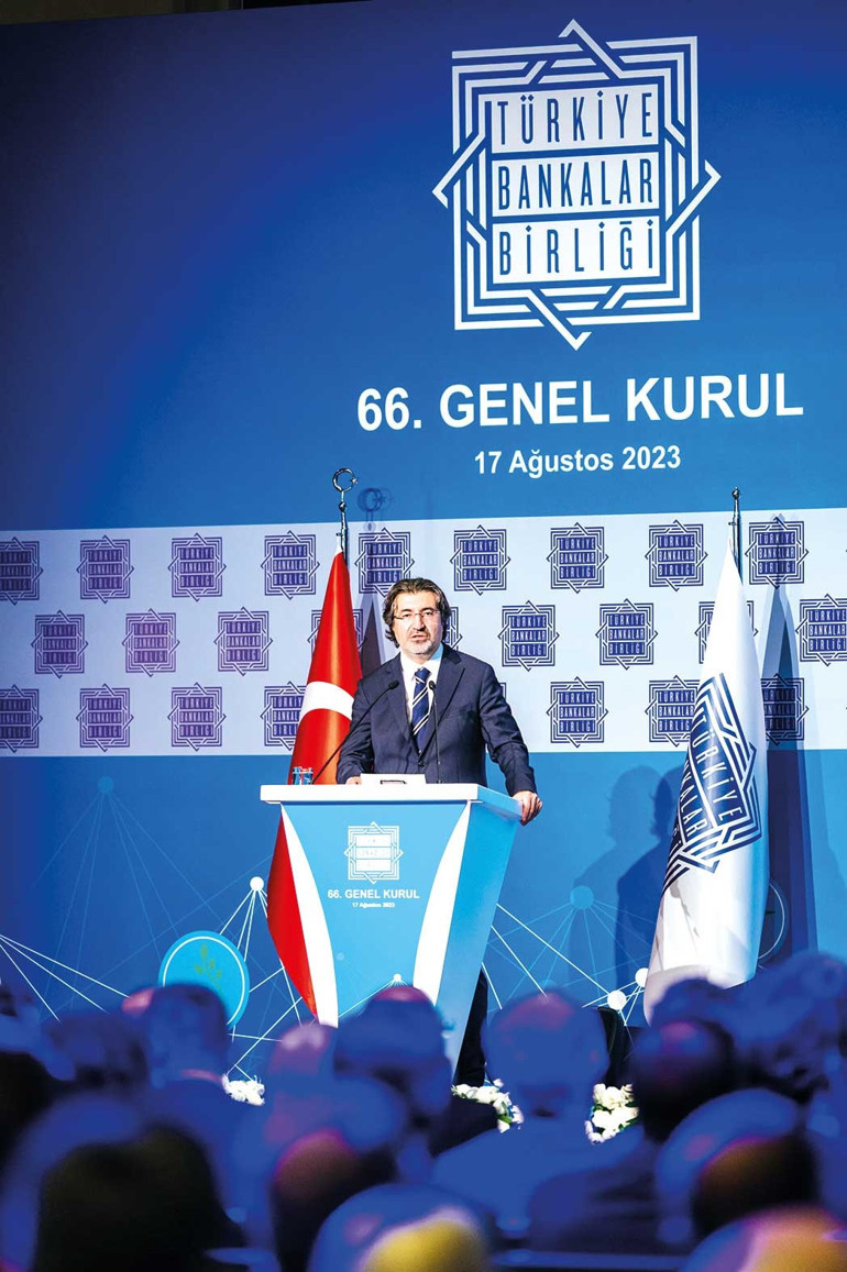 Şimşek’ten bankalara mesaj: Tüketim odaklı kredi dönemi geride kaldı