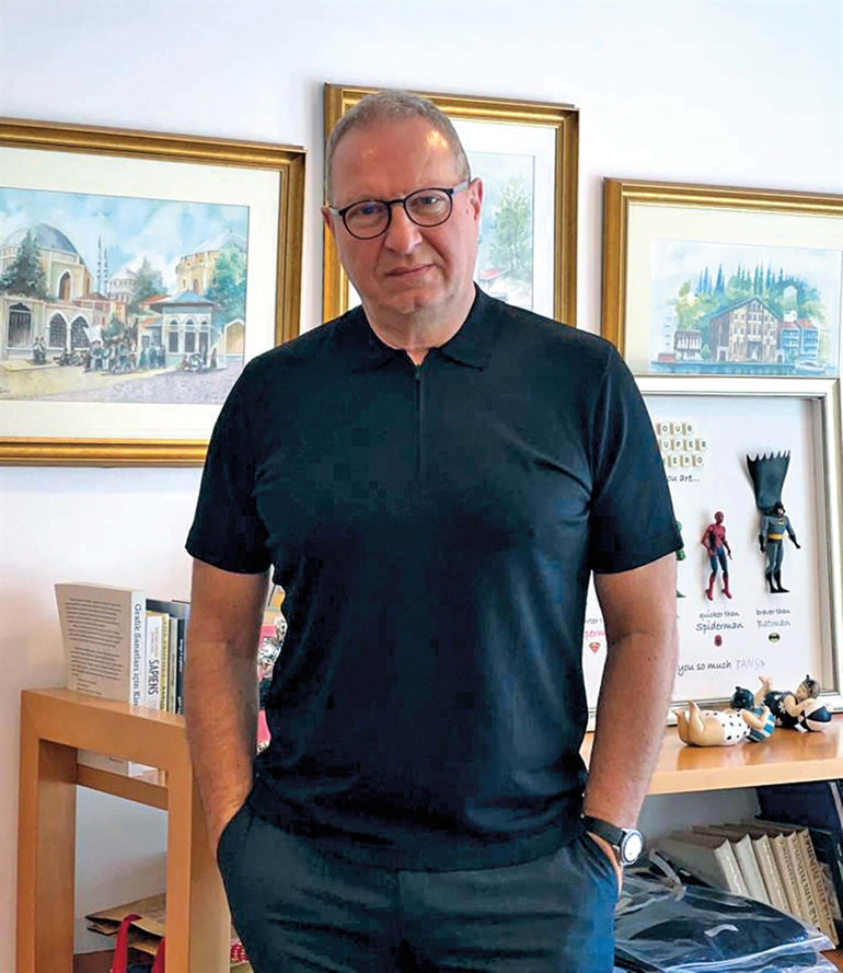 Arı sokması nedeniyle fenalaşan iş insanı Aydın Berkman hayatını kaybetti