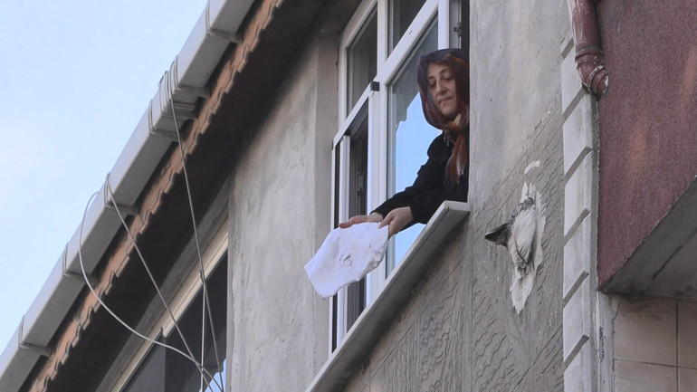 Sultangazide mahalleliden isyan... Kapı-pencere açamıyorlar... Taş ocaklarından açıklama geldi
