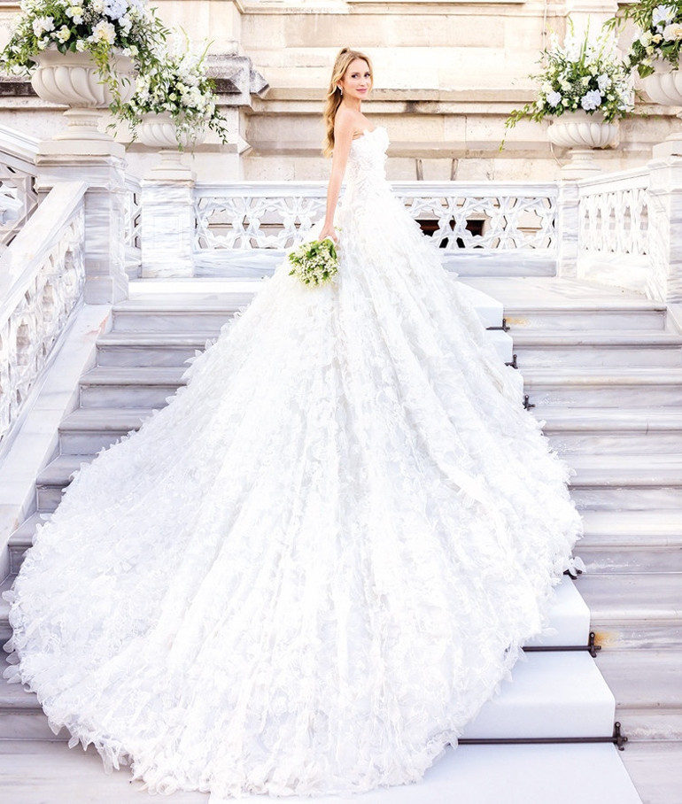 Yasemin Taciroğlu ve Ahmet Uras Boğaz’da evlendi