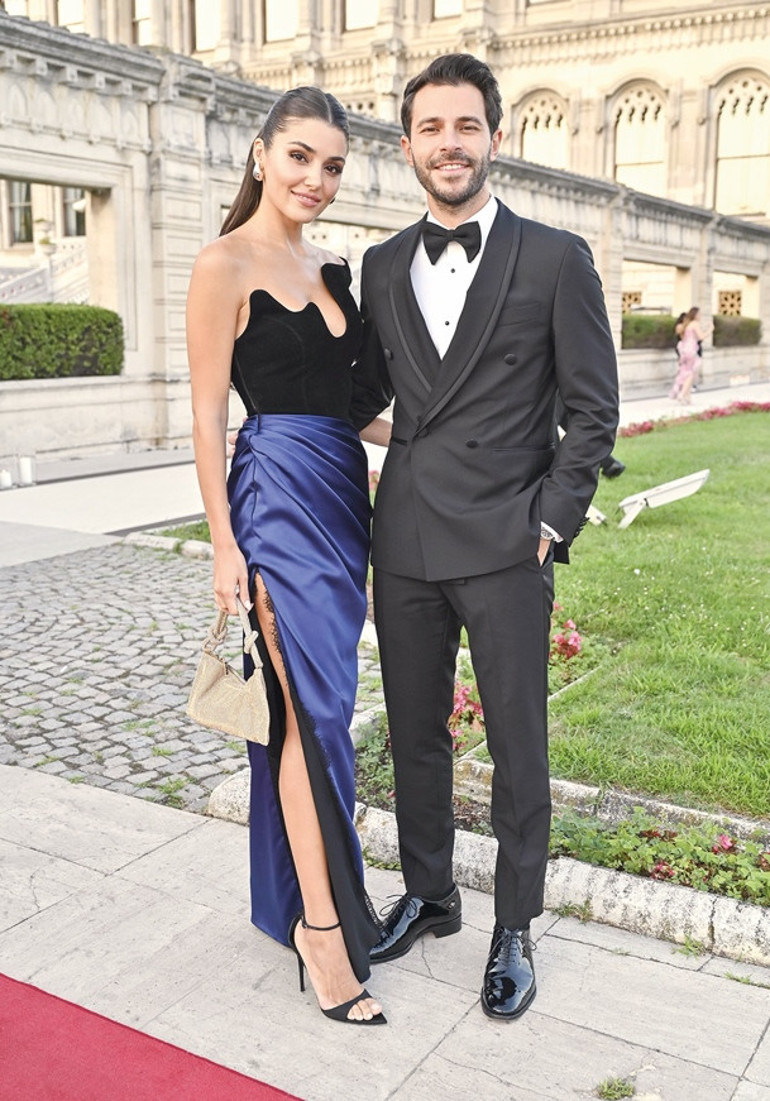 Yasemin Taciroğlu ve Ahmet Uras Boğaz’da evlendi