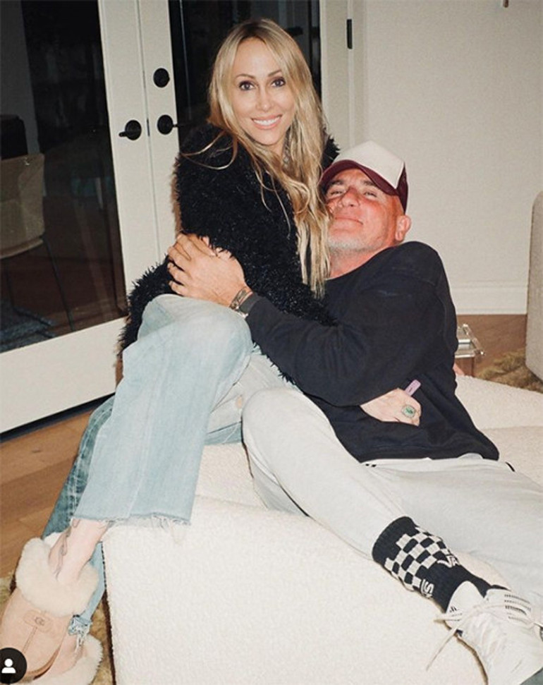 Genç yıldızın mutlu günü: Önce annesini evlendirdi... Şimdi sırada babası var