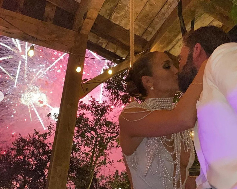 Onunla evli olduğuna hala inanamıyor: Tekrar bir araya gelmek için ayrılmışız