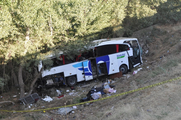 Yozgattaki otobüs faciasının nedeni belli oldu 12 kişi can vermişti... Otobüs şoförü kalp krizi geçirmiş