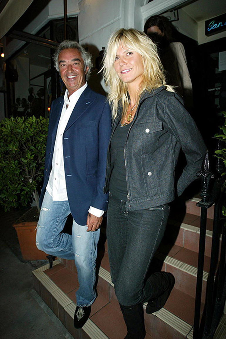 Öz babası ona soyadını bile vermemişti.. Şimdi sevgilisiyle birlikte lüks yatında ağırlıyor